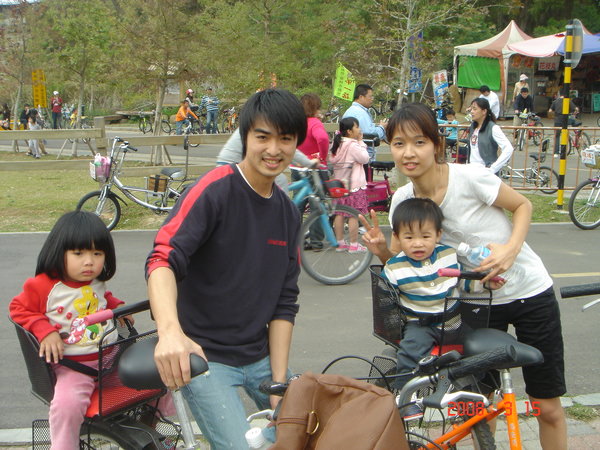 1503911828-75e6e934f48bf6a10ab033b0817900d6-iwhmb
