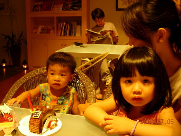 1503911785-3f1a1d992f3dde756758ac1728bd0c2c-t3dyi
