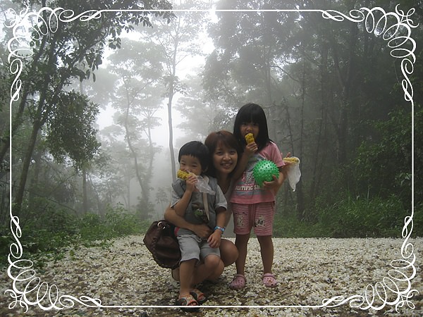 1503908500-38307b574f6d0992cff0e095768f051d-ashhy