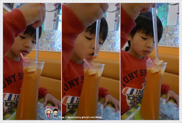 1503883777-c1b6f6113aef776c66eb3776aa07c7cd-rln1o
