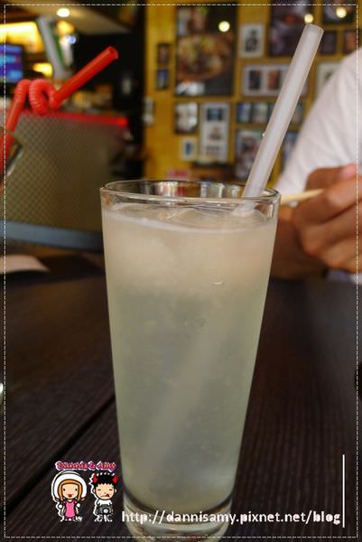 1503633322-6b4db6a85136ba3209ea18ad9dd6fd9e-dsuzp