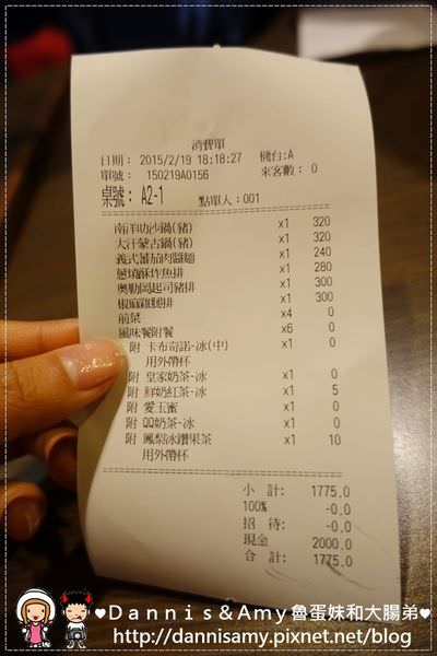 1503627579-36b89db6763e6426e270ad8e4b04d5af-aq4d6