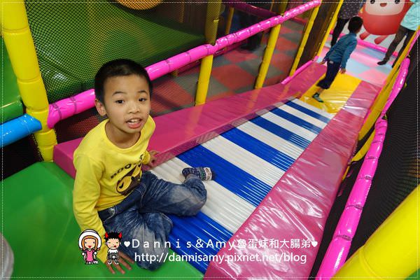 1503626635-20fc5c98f76e322f73b0b16602608cae-bk3ow