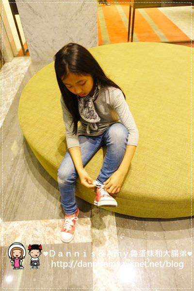1503625826-f9753e73bb4be3d0a834ad9512deebff-av04r