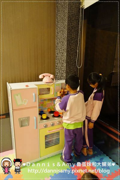 1503626364-9b5a31a15822158cd8ef3b8344194454-qq4uh