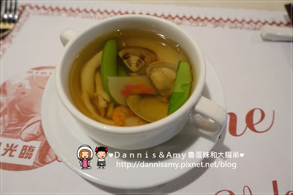 1503624162-3d43cd9dabae0726f8616cf5cf9fd246-8881l