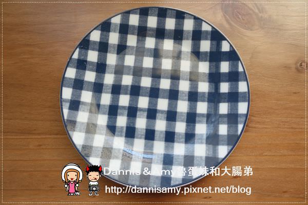 1503623141-b3ab3d9dbc94396a85eb3488041df1ec-8lupj