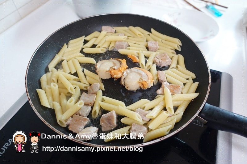 1503616433-b779669c633fb794cdff1f9d8cd09975-1wx4i