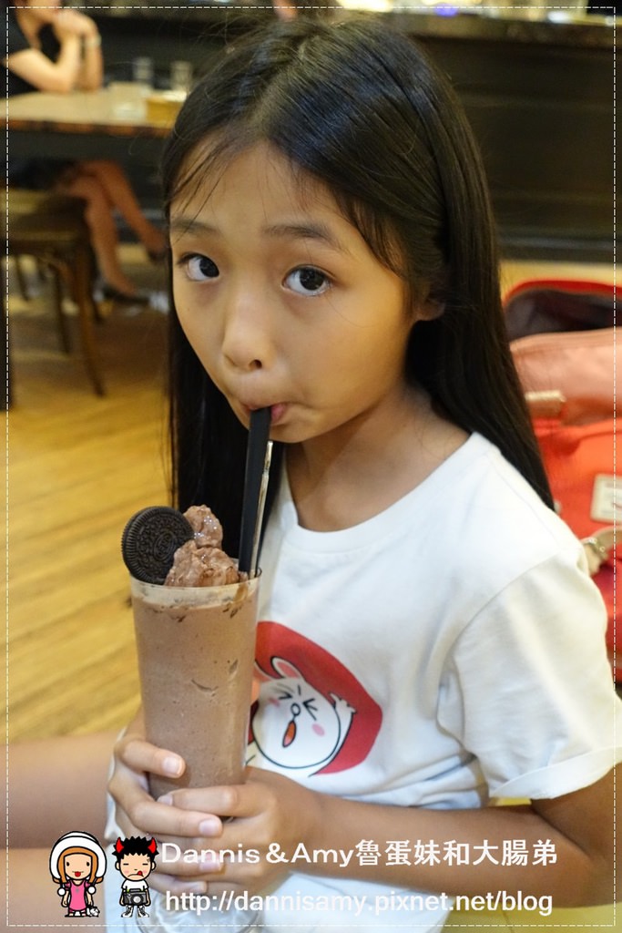 1503613956-7a9095b974d7598373b9683793d8f82f-gv5ro