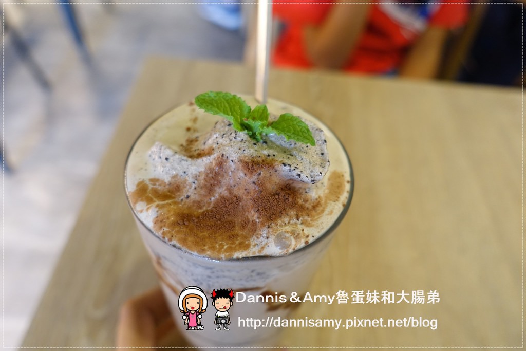 1503614487-a953589d77a2e3c3e687d357f9b01445-57ywn