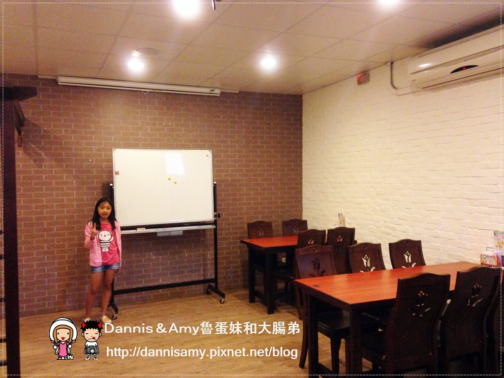 1503614539-89ffeec3bfc3fc2500eb3fa09af4c16e-tmo4y