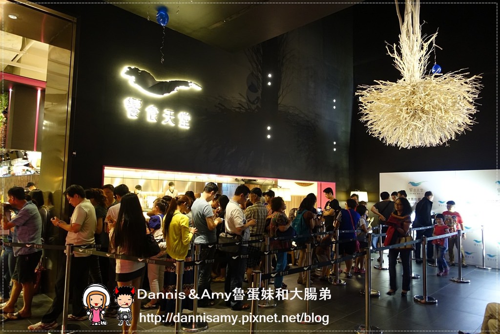 1503615515-ddaed49316628e75d9f421a145993d49-j7dbv