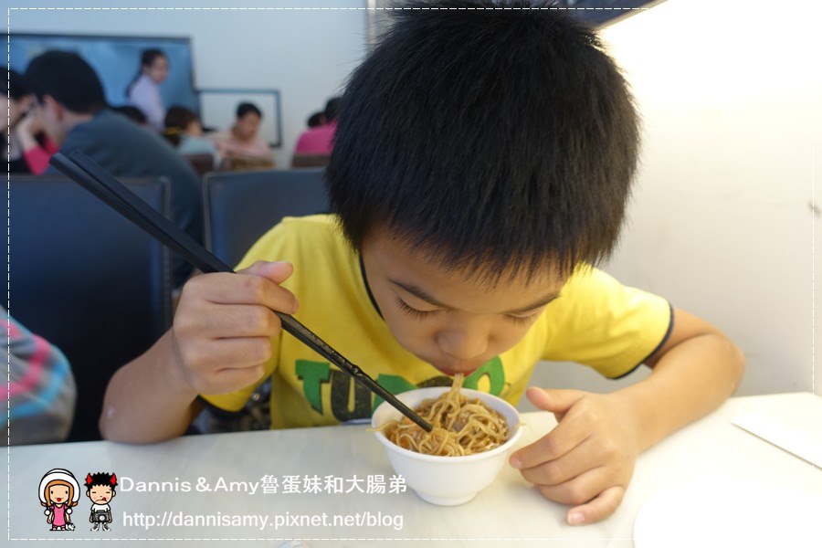 1503612095-bc61976493216231479031907ee561e6-2vxo6