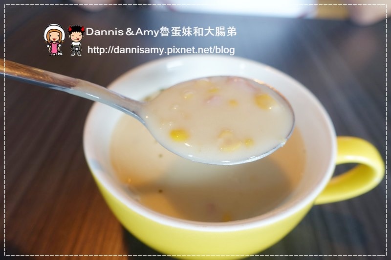 1503613189-2326f22b69fe53f95b3b3938e21dc3f7-8xy2c