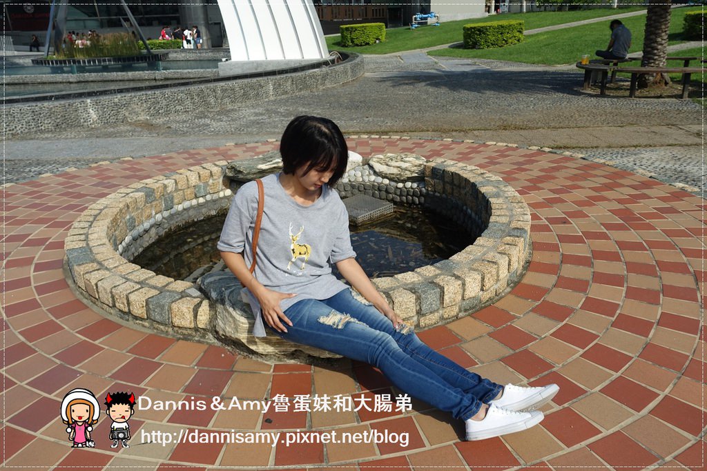 1503611027-f8eb16176f93d94daef9139e66dcea62-93uxj