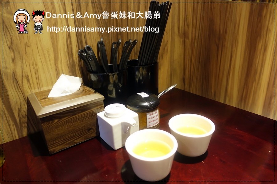 1503610056-4b40f7a756c942a407dc246106b4b507-lz061