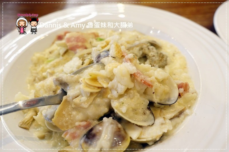 1503607072-7a20d4a92d69a9b190e9571969d4f474-jlo9n