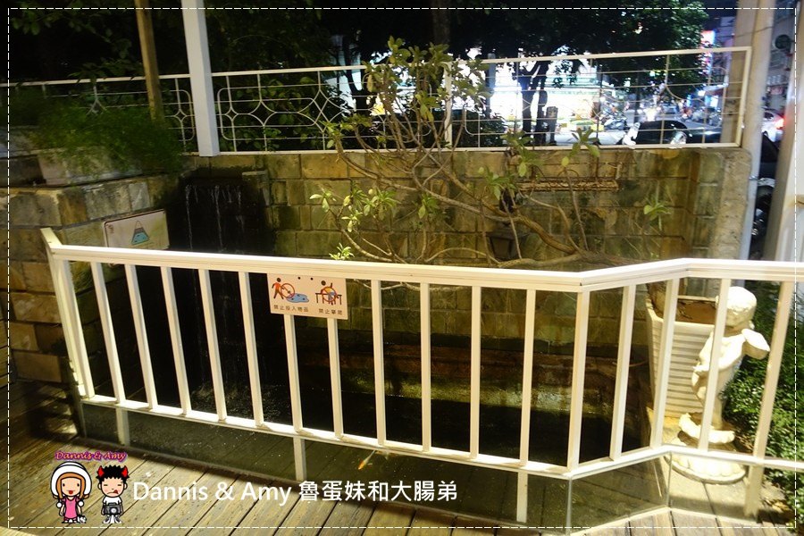 1503601033-8325ca7b1e4ffd63ab9f9e2e358fdfc8-r2677
