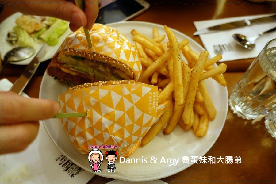 1503601044-74d5219fb37d5a6542aa01c8cec21e88-he8g7