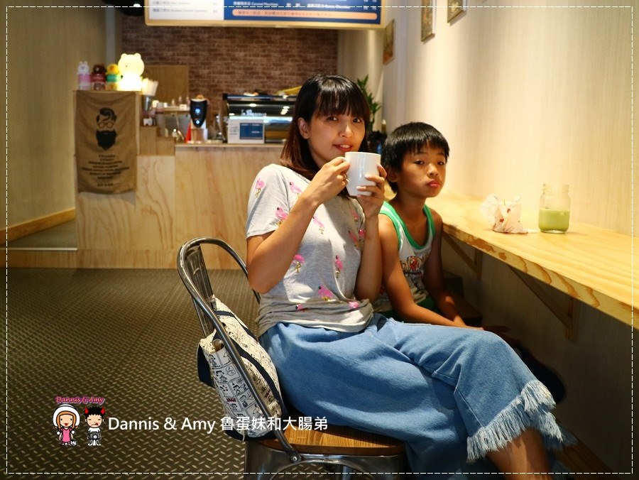 1503592917-bf9670f7ae569f8e161af8e9f3abf50d-gj2f3