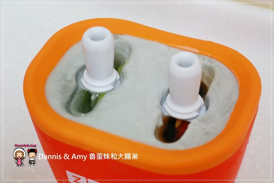 20170514《夏天冰棒食譜》ZOKU快速製冰棒機。親子DIY。創意冰品、冰淇淋自己做7分鐘搞定︱（附開箱影片） (11).jpg