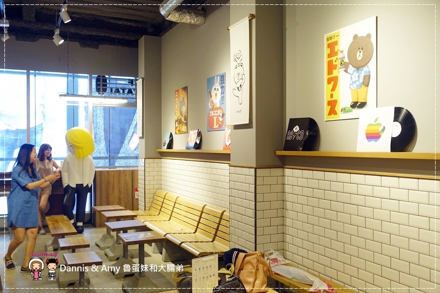 20160908《福岡天神景點》LINE FRIENDS CAFE & STORE 福岡天神店 超級好拍照的景點之一 ︱ (33).jpg