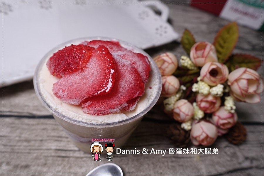 20160824《新竹甜點推薦》Safini TIRAMISU 莎費尼純義風提拉米蘇。原味。酒味。草苺。開心果。綜合莓果︱每日限量手工製作。可宅配可到店自取~附影片 (24).jpg