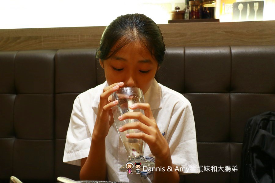 1509025150-e2c057a4bcac03966bce5ce59dd056a8-rwzy2