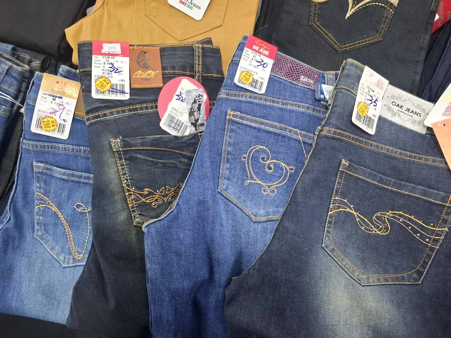 台中烏日特賣會︱北屋牛仔廠拍全場低至100元起,秋冬新品上市熱賣中 - 第55張圖