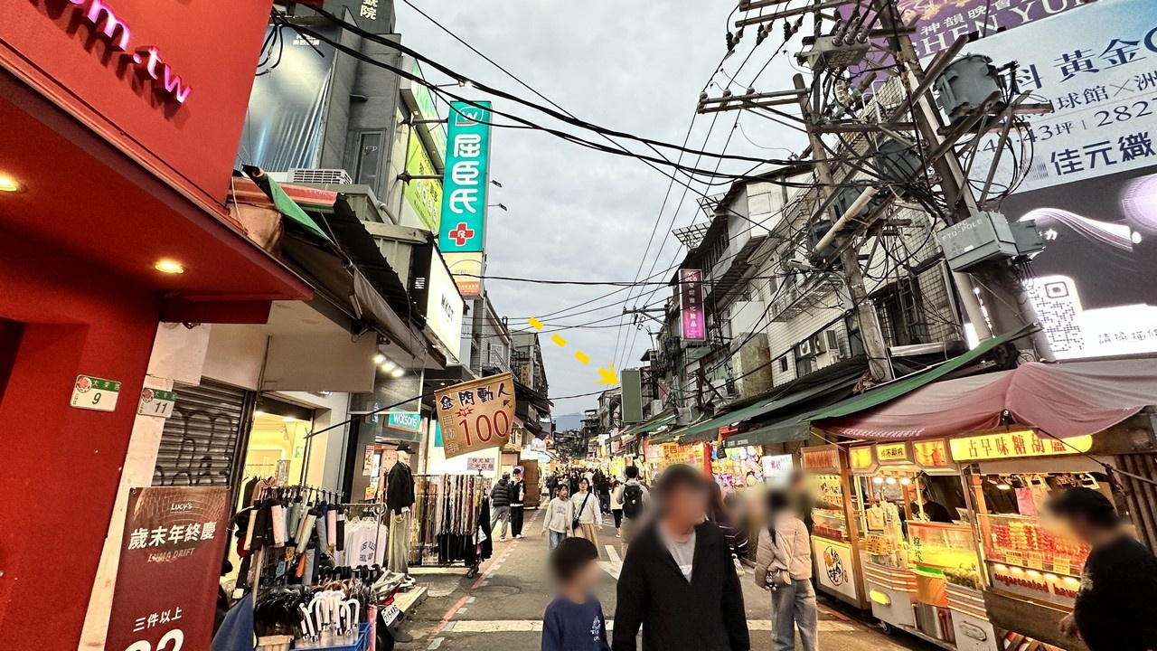 【台北士林隱藏版Outlet】︱質感服飾運動鞋款品牌特賣會~最低下殺 3 折起! - 第3張圖 【台北士林隱藏版Outlet】︱質感服飾運動鞋款品牌特賣會~最低下殺 3 折起!