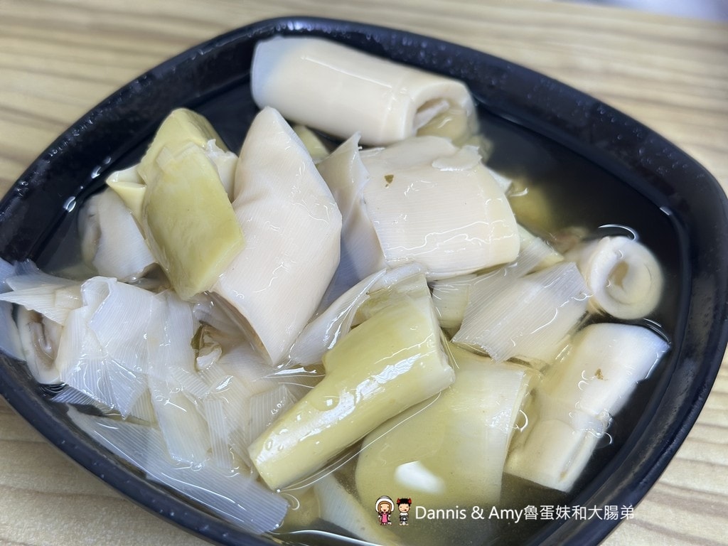 苗栗竹南美食報到！︱國鼎鵝肉飯-人氣鵝肉便當,玉里麵,切盤推薦、菜單價格一次看