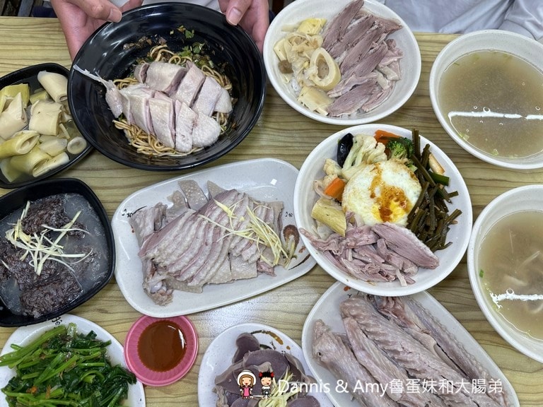 苗栗竹南美食報到！︱國鼎鵝肉飯-人氣鵝肉便當,玉里麵,切盤推薦、菜單價格一次看