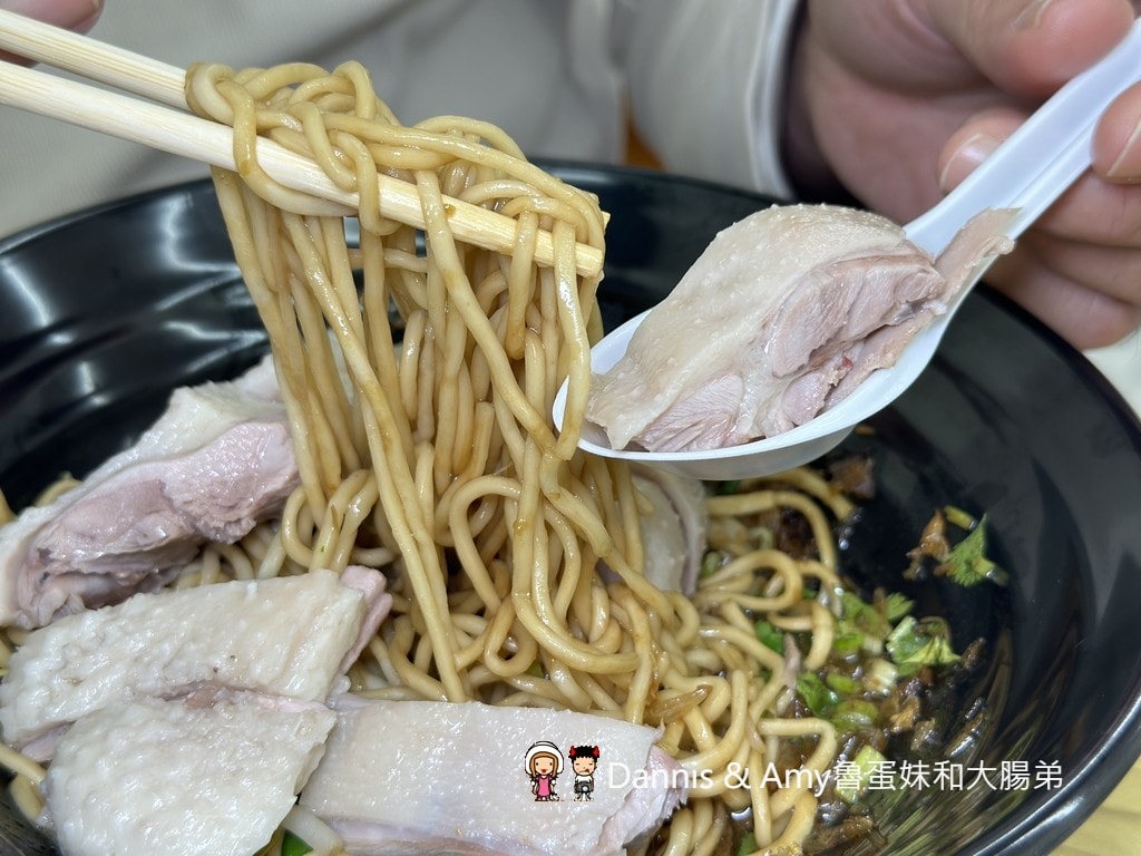苗栗竹南美食報到！︱國鼎鵝肉飯-人氣鵝肉便當,玉里麵,切盤推薦、菜單價格一次看