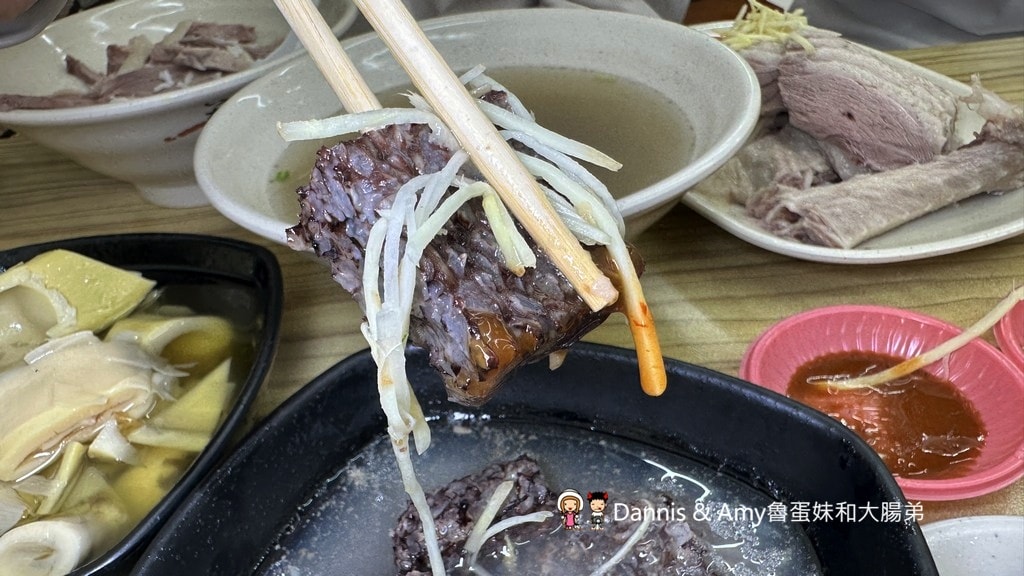 苗栗竹南美食報到！︱國鼎鵝肉飯-人氣鵝肉便當,玉里麵,切盤推薦、菜單價格一次看