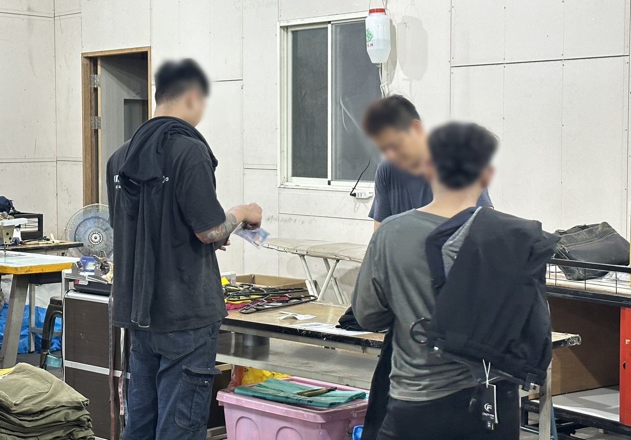 苗栗公館北屋牛仔牛仔服飾特賣會︱︱夏季新品開賣全面優惠回饋，特賣最低只要100元起 