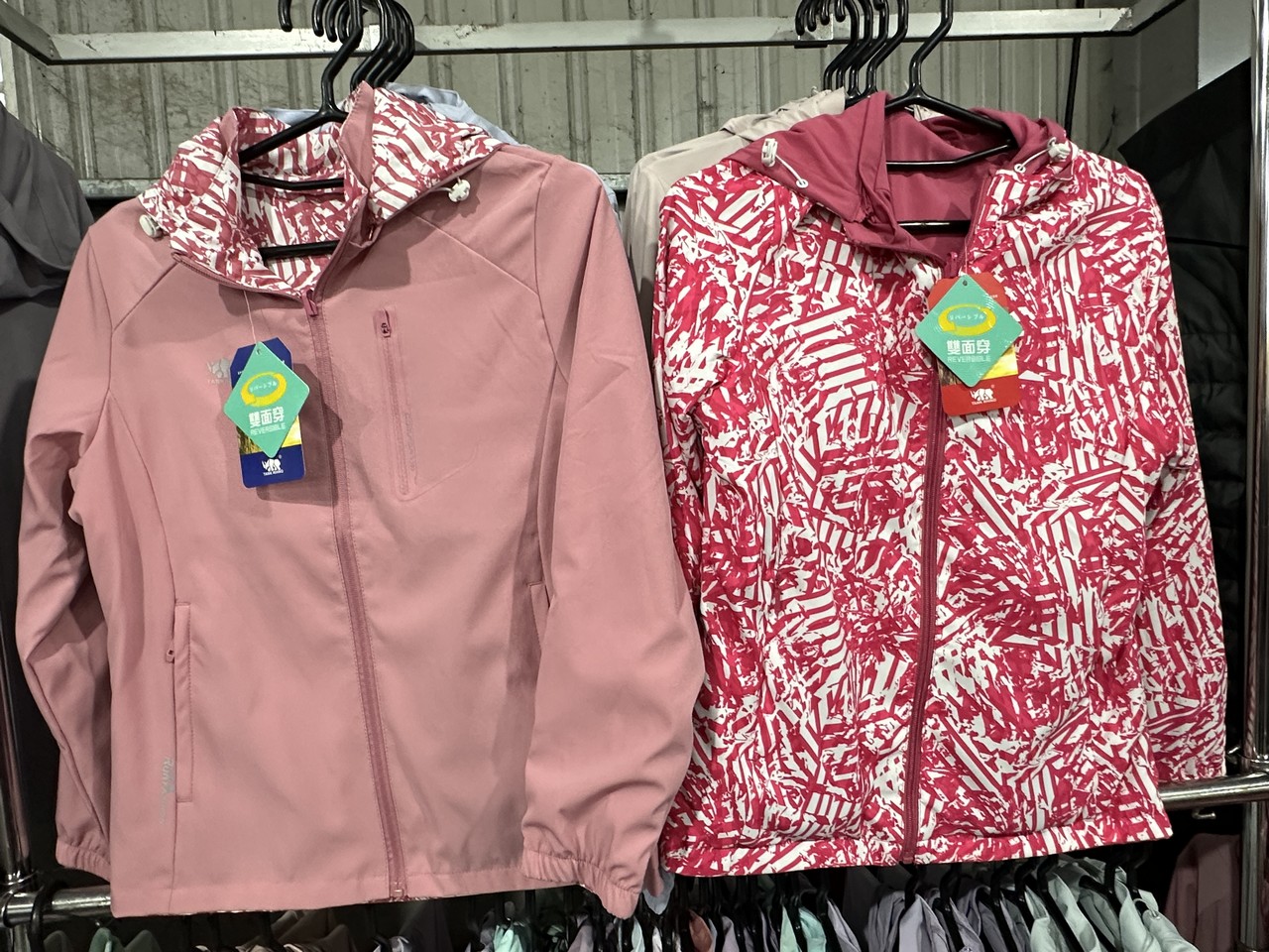 苗栗公館北屋牛仔牛仔服飾特賣會︱︱夏季新品開賣全面優惠回饋，特賣最低只要100元起 