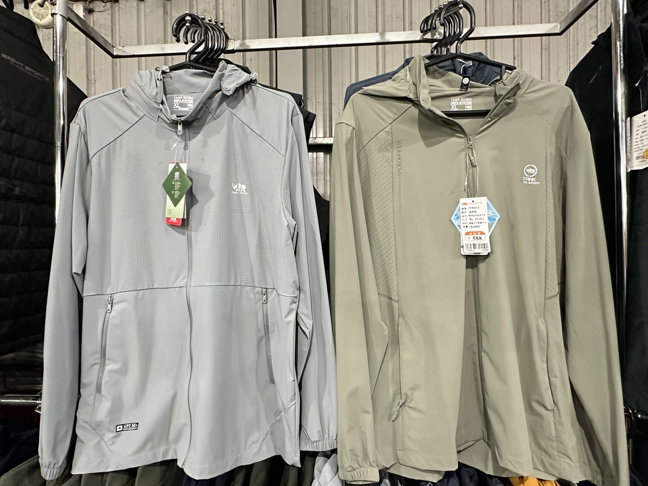 苗栗公館北屋牛仔牛仔服飾特賣會︱︱夏季新品開賣全面優惠回饋，特賣最低只要100元起 